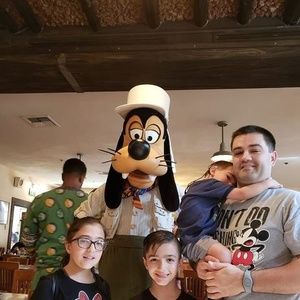 Meet your Posher, Leah